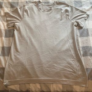 Lululemon Metal Vent 2.0 TShirt